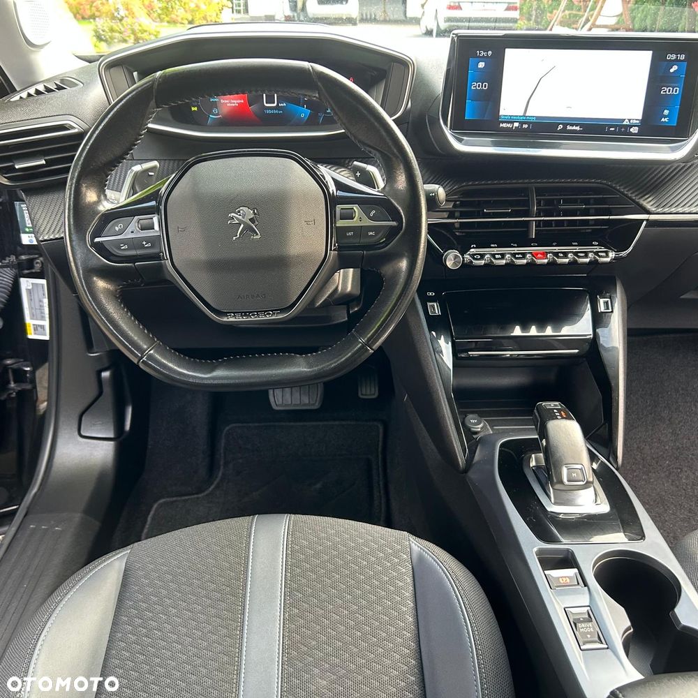 Peugeot 2008 1.5 BlueHDi Allure Pack S&S EAT8 - 19