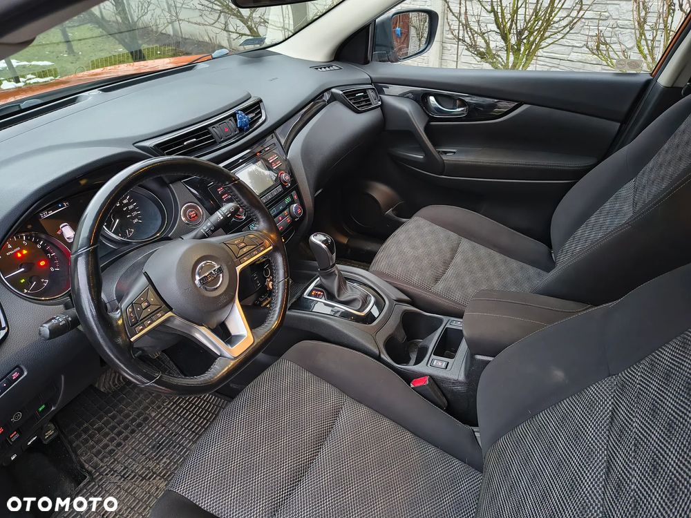 Nissan Qashqai 2.0 4 x 4 CVT tekna - 10