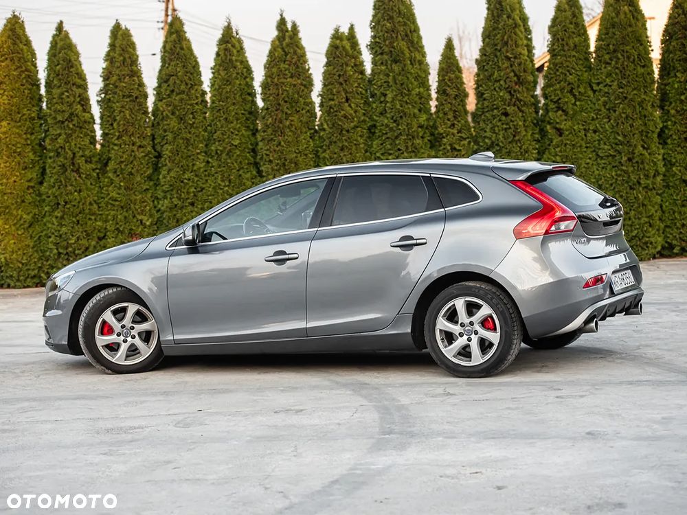 Volvo V40 D2 Drive-E R-Design Kinetic - 13
