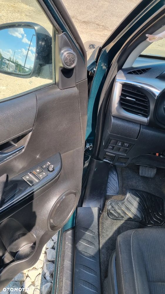 Toyota Hilux 4x4 Double Cab Autm Executive - 30