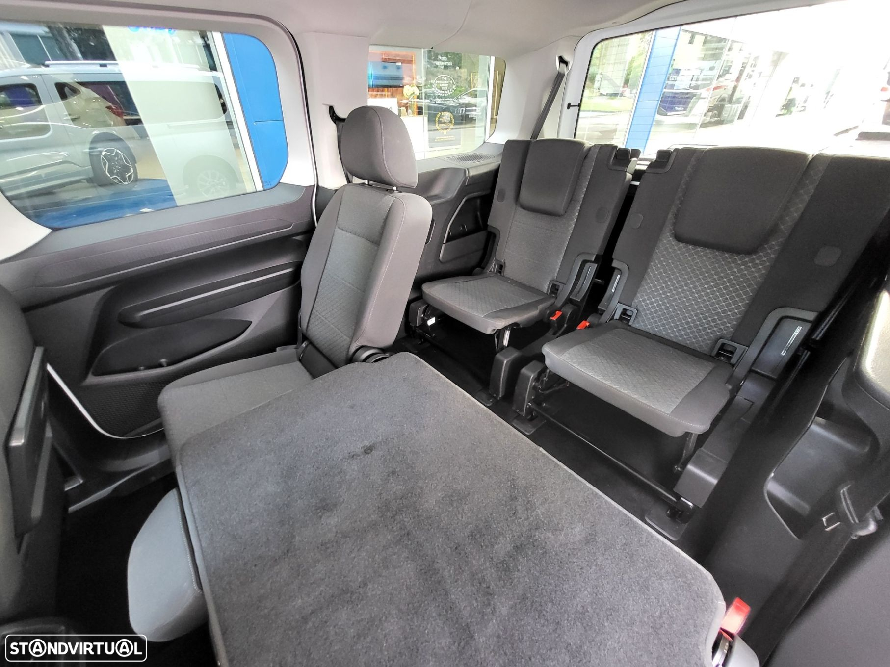 Ford Tourneo Connect Grand 2.0 TDCi Titanium - 14