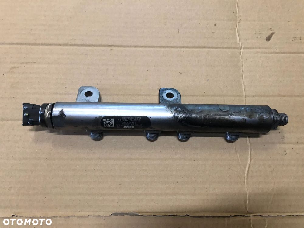 Listwa wtryskowa 9X2Q-9D280 Range Rover Sport 3.0 D / Jaguar XF X250 3.0 D - 1