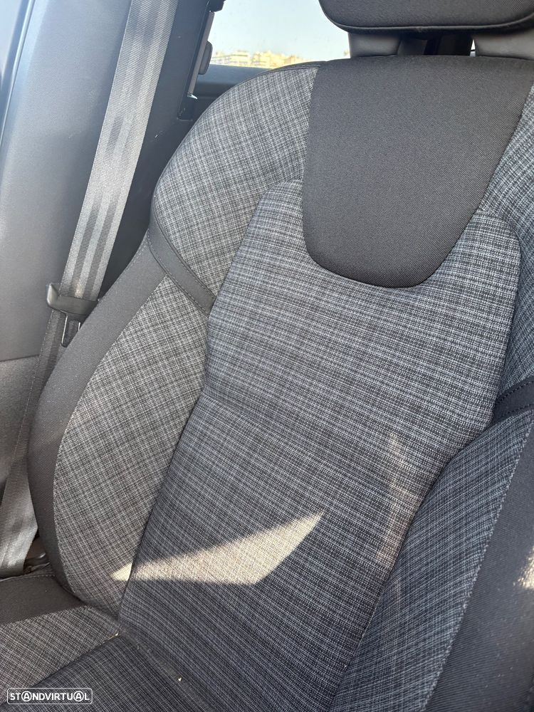 Volvo XC 40 - 6