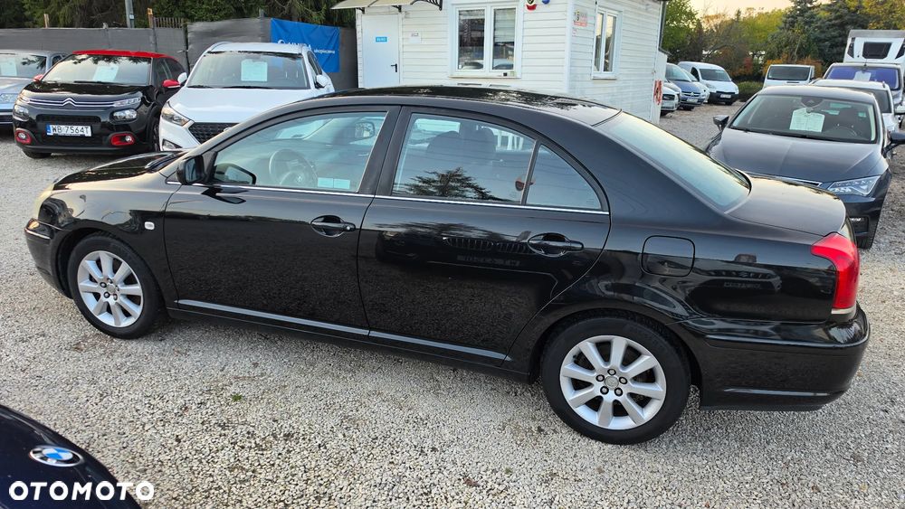 Toyota Avensis 2.0 VVT-i Sol - 15