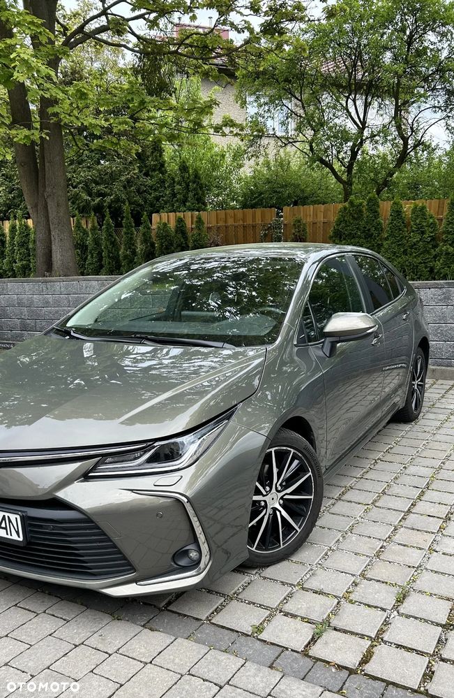 Toyota Corolla 1.8 Hybrid Comfort - 2