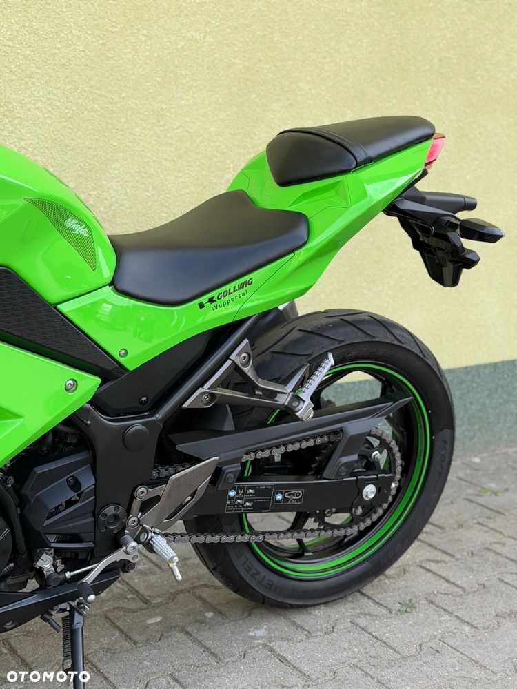 Kawasaki Ninja 300 ABS - 33