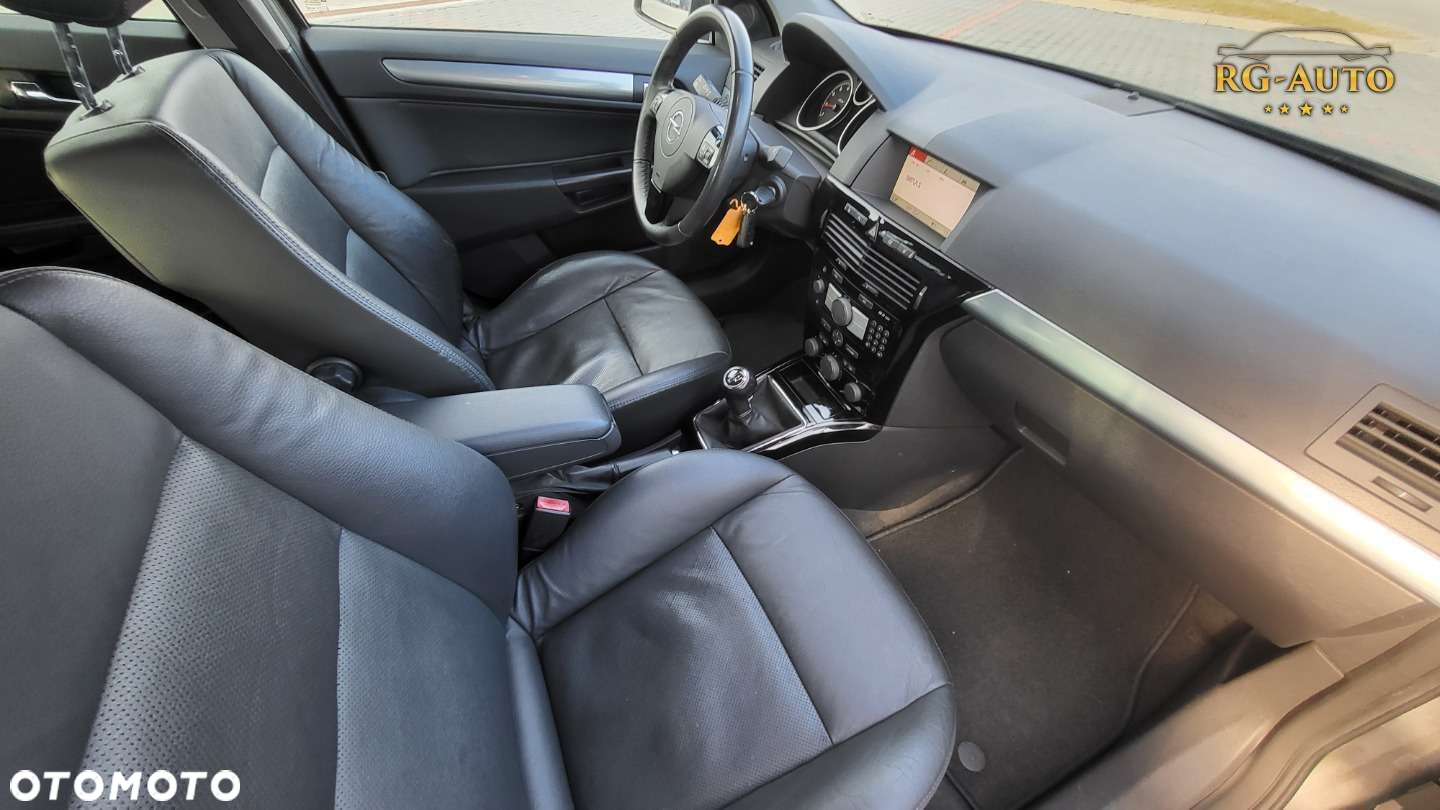 Opel Astra - 33