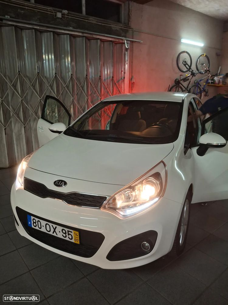 Kia Rio 1.1 CRDi - 7