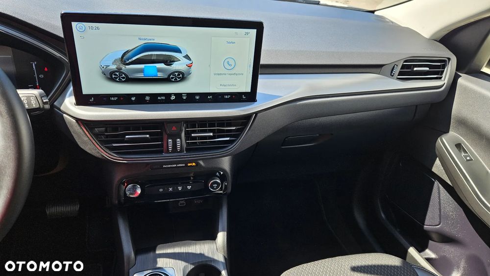 Ford Kuga - 28