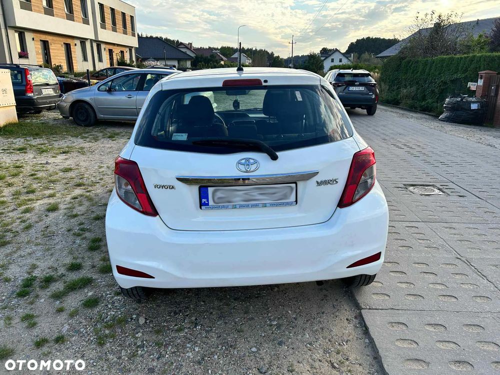 Toyota Yaris - 6
