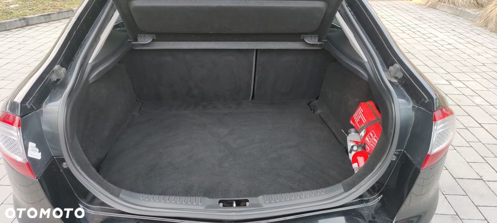 Ford Mondeo 2.0 TDCi Trend - 13