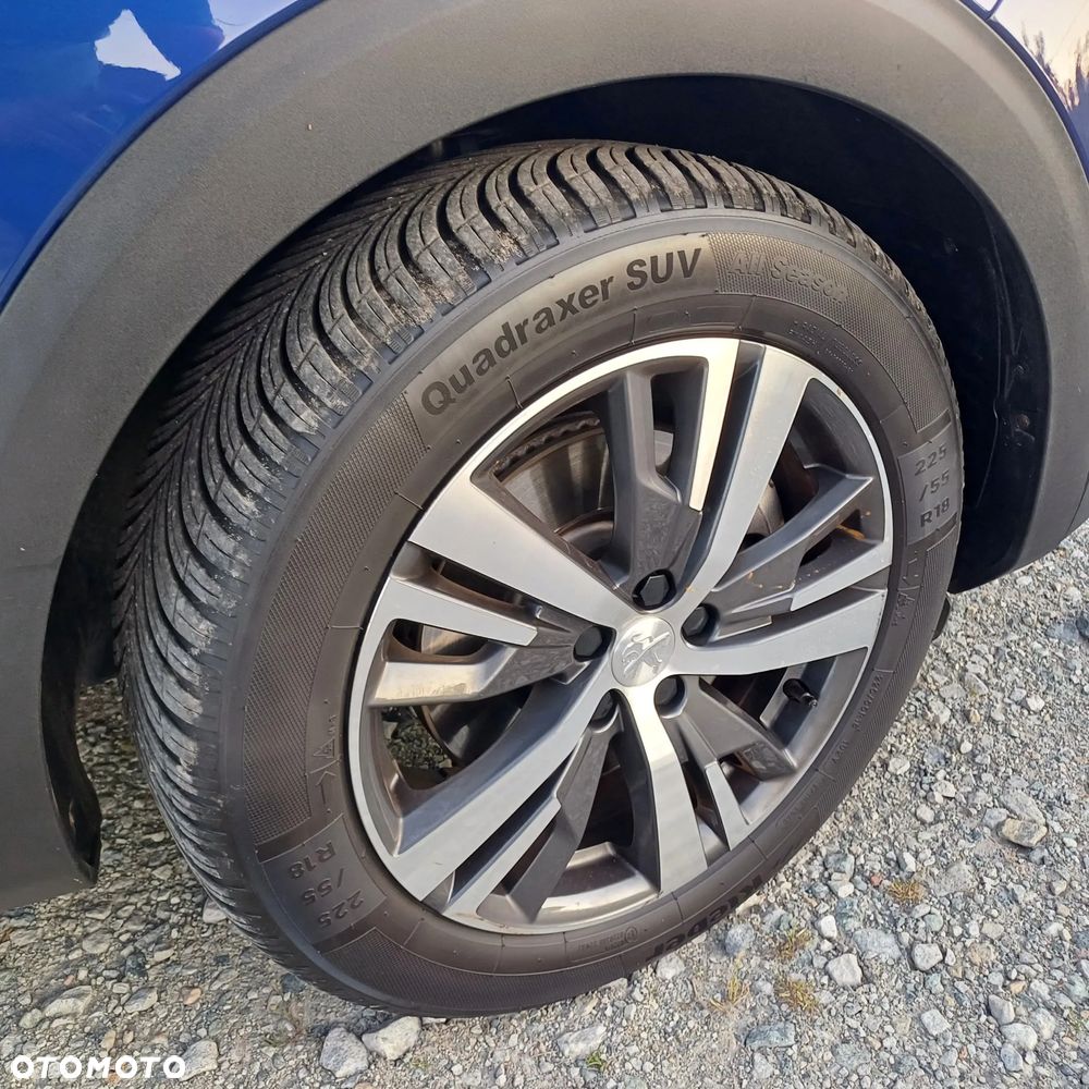 Peugeot 3008 1.6 PureTech HYbrid GT Line S&S EAT8 - 31