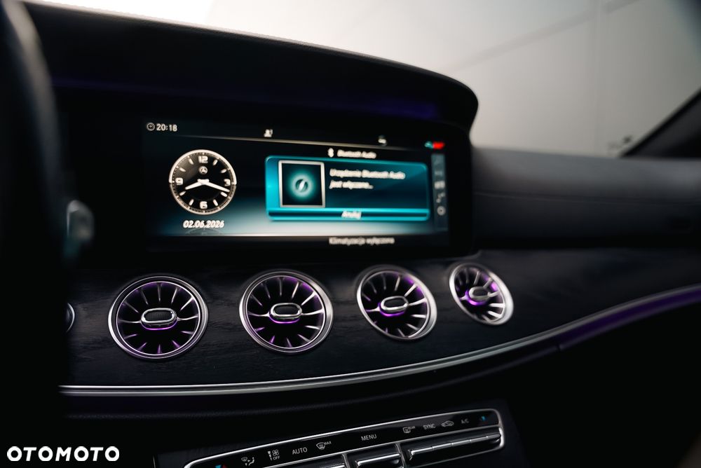 Mercedes-Benz Klasa E 220 d 4-Matic 9G-TRONIC - 10