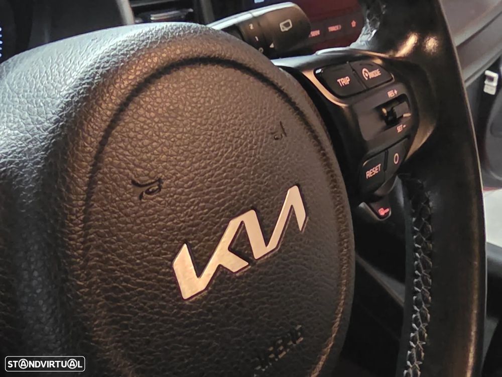 Kia Rio 1.2 CVVT Dynamic - 32