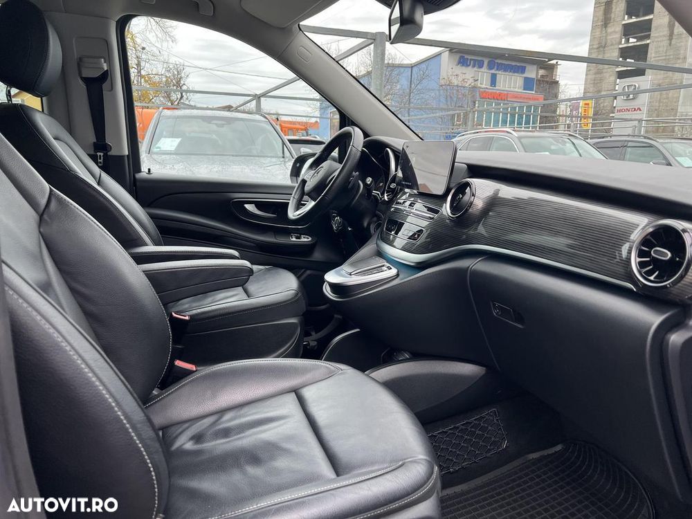 Mercedes-Benz V 300 d Combi Compact 237 CP RWD 9AT - 11