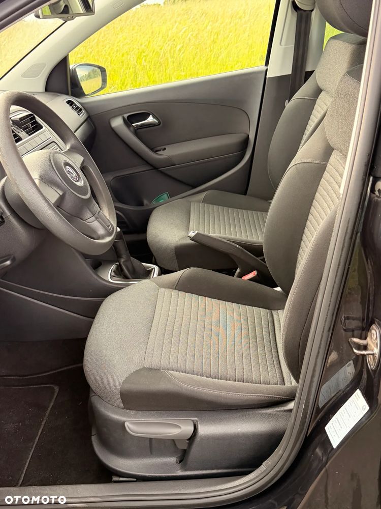 Volkswagen Polo 1.4 16V Comfortline - 9