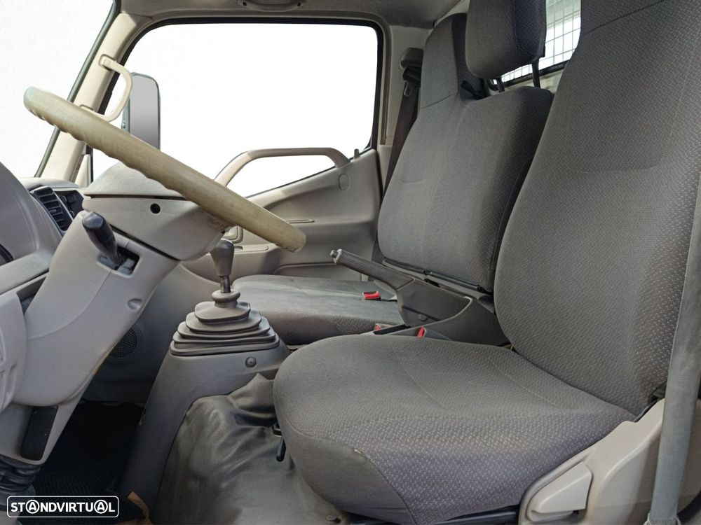Toyota Dyna 3.0 D-4D S CS 35.23 - 15