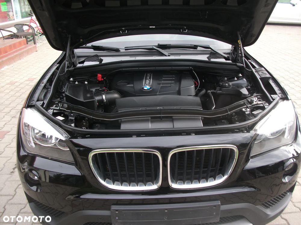 BMW X1 sDrive18d - 10