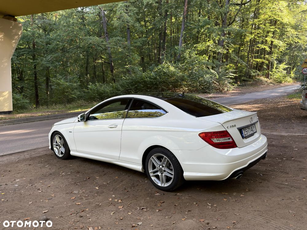 Mercedes-Benz Klasa C 350 CGI BlueEff - 7
