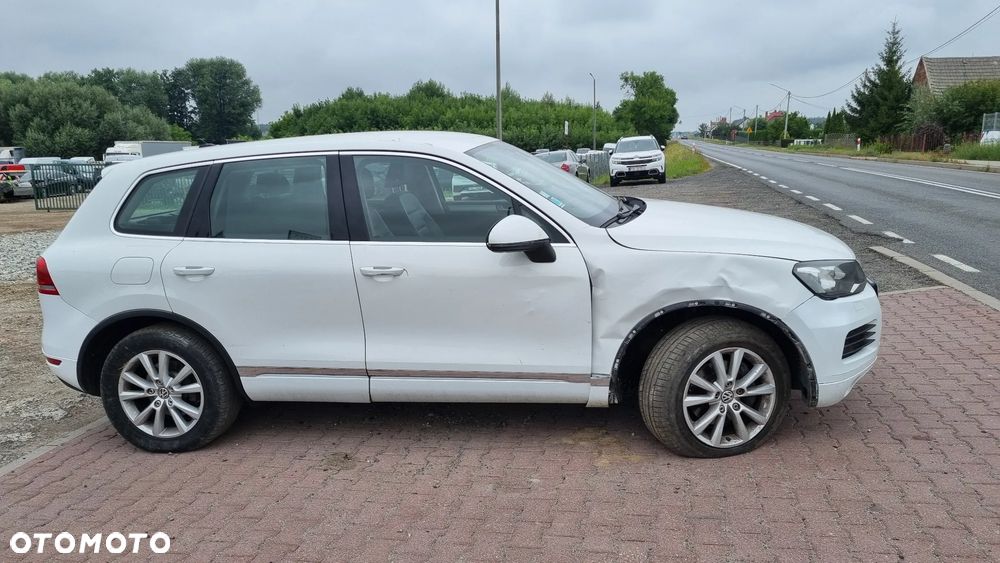 Volkswagen Touareg 3.0 V6 TDI Blue Motion DPF Automatik Exclusive Terrain Tech - 3