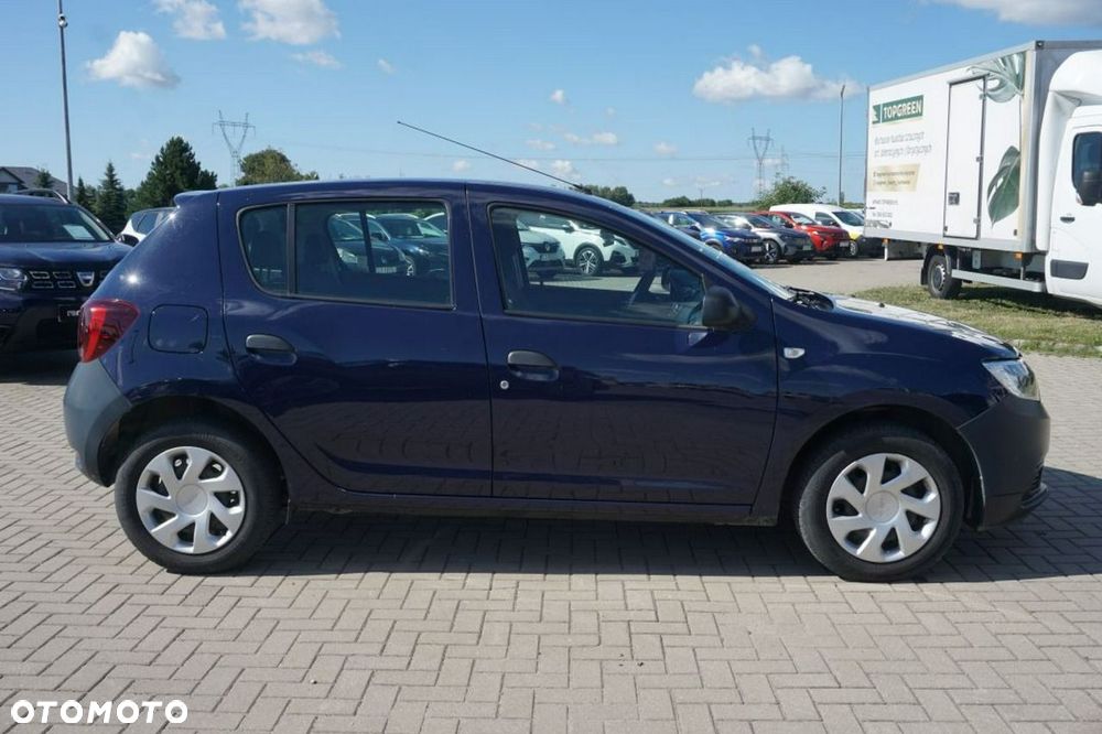 Dacia Sandero - 4