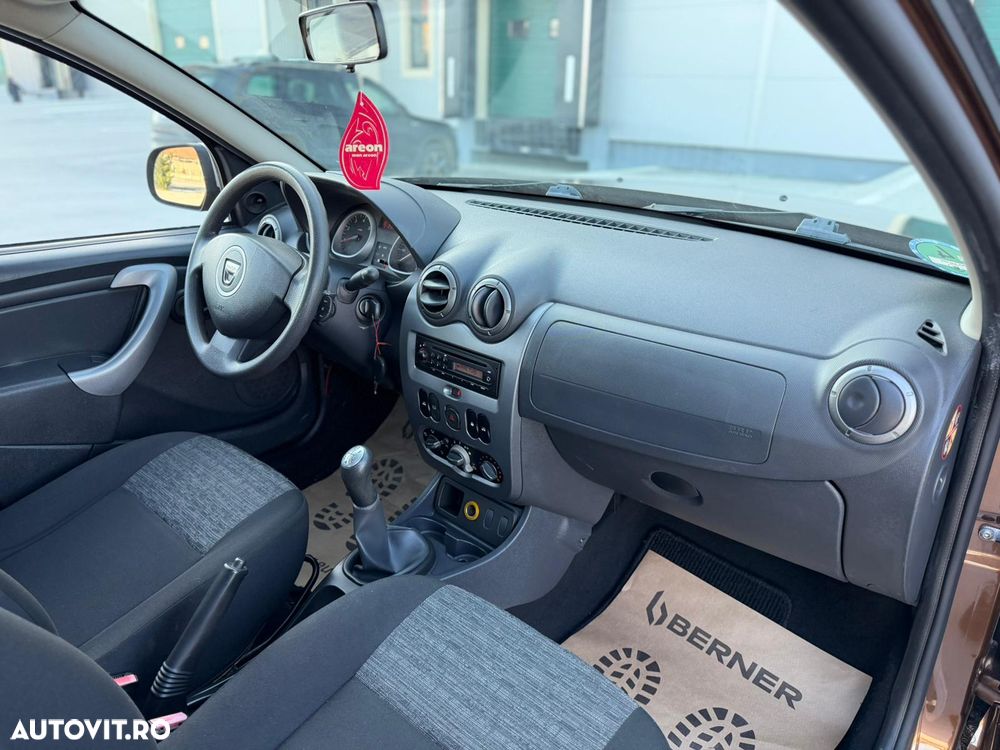 Dacia Duster dCi 110 FAP 4x2 Laureate - 6