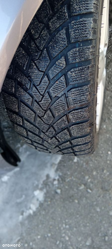 Audi A4 Avant 2.0 TDI - 21