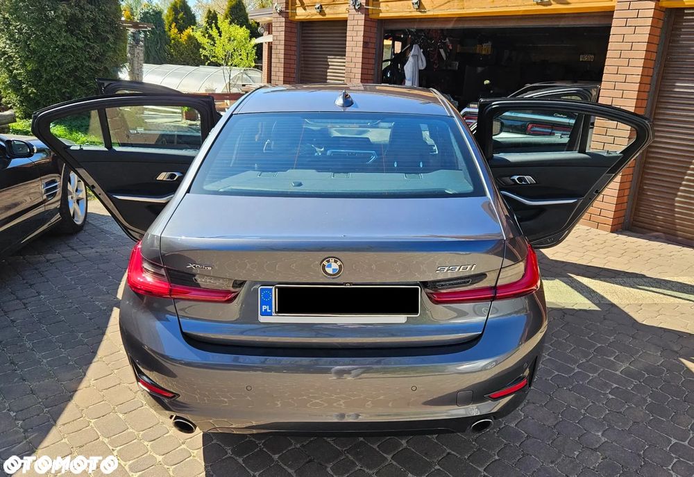 BMW Seria 3 330i xDrive M Sport sport - 19