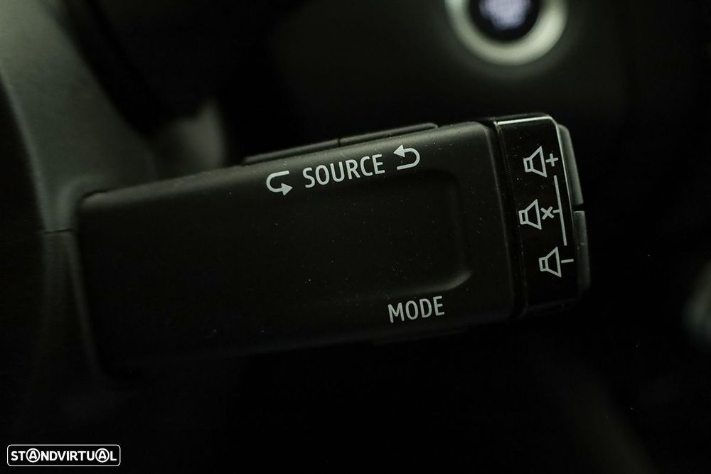 Renault Captur 1.0 TCe Techno Bi-Fuel - 19