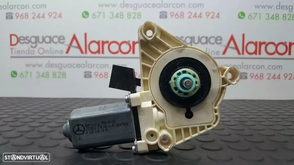MOTOR ELEVADOR DE VIDRO TRASEIRO ESQUERDO MERCEDES-BENZ CLASSE B 2005 -A16982019... - 2