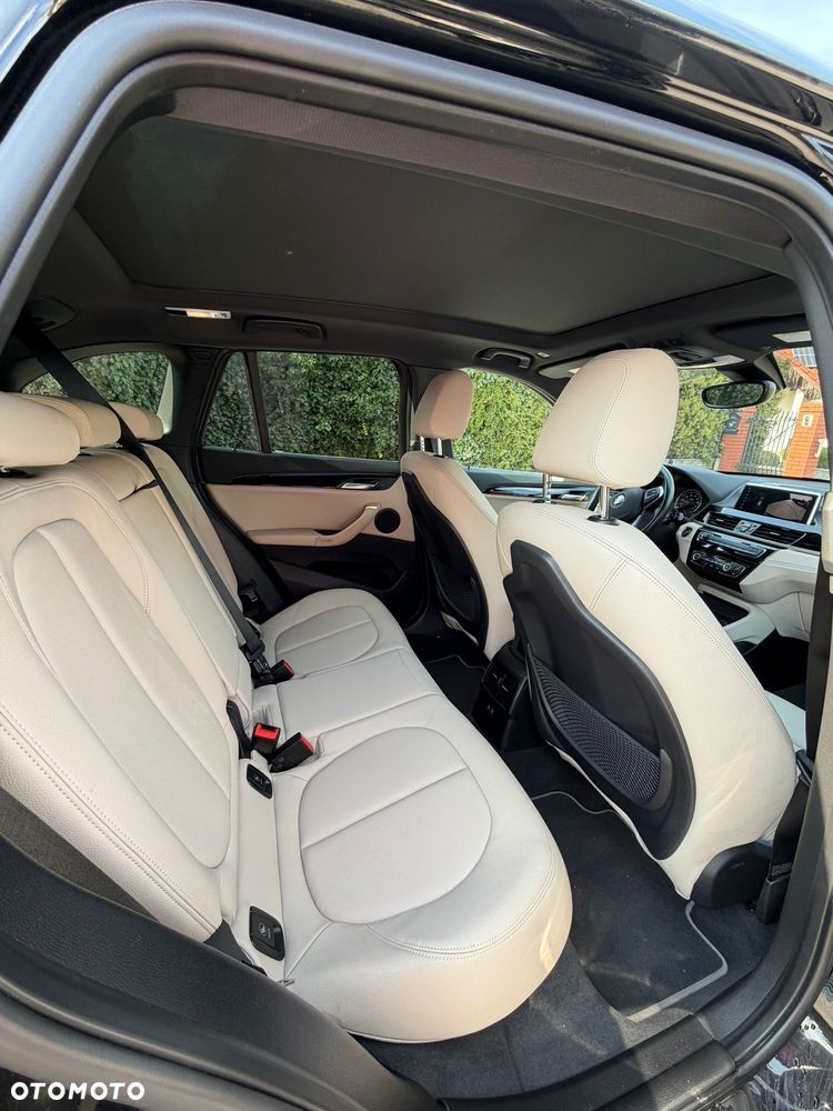 BMW X1 xDrive28i - 11