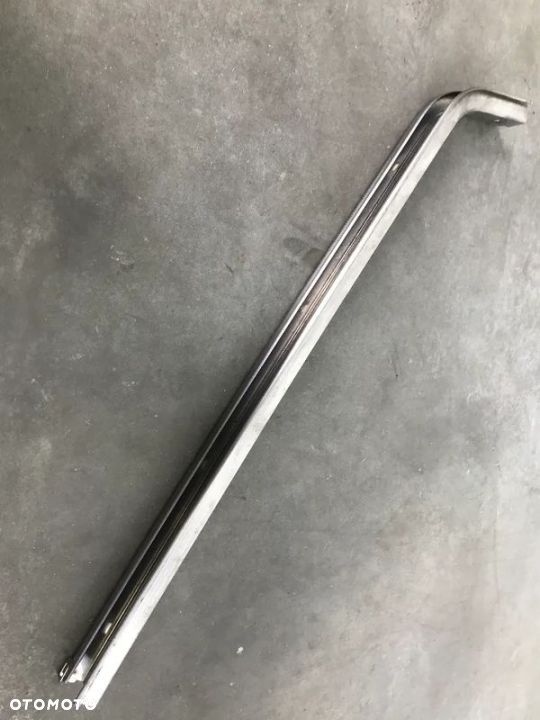 Prowadnica drzwi Volkswagen Vw Caddy 3 III boczna listwa zawias 03-20r 2K0843872C - 4