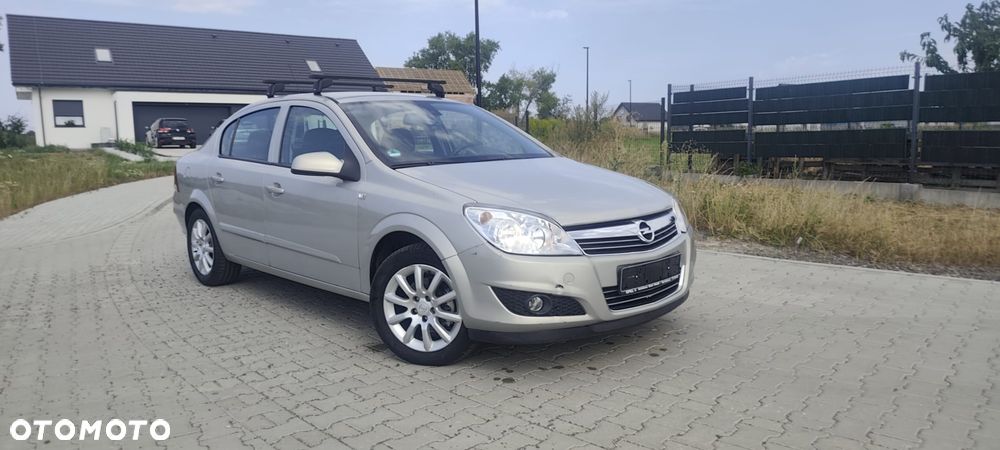 Opel Astra 1.6 Edition - 3