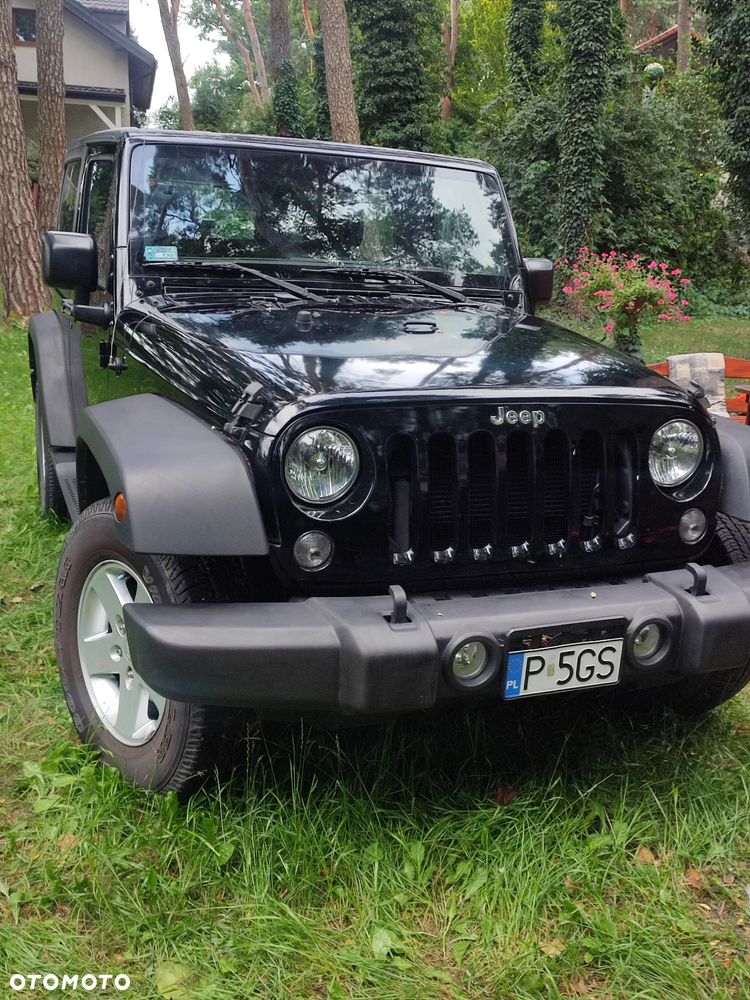 Jeep Wrangler - 1