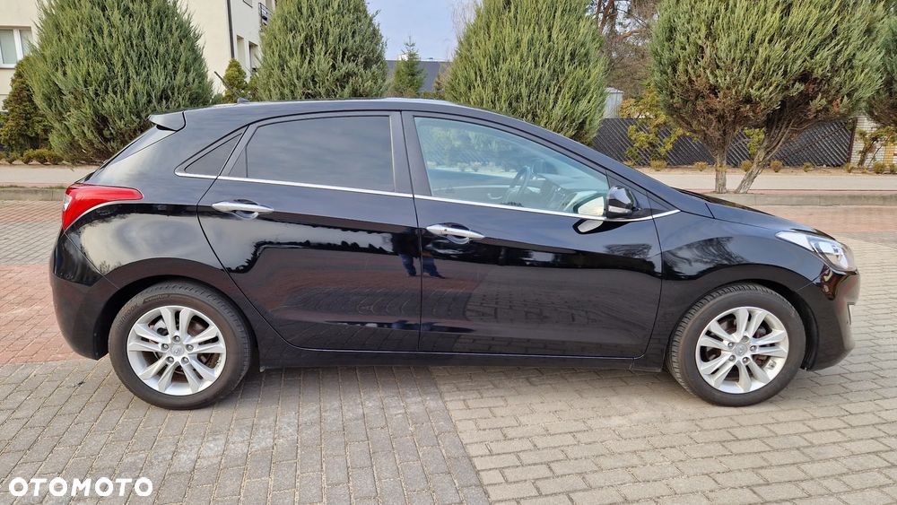 Hyundai i30 1.6 CRDi Premium - 6