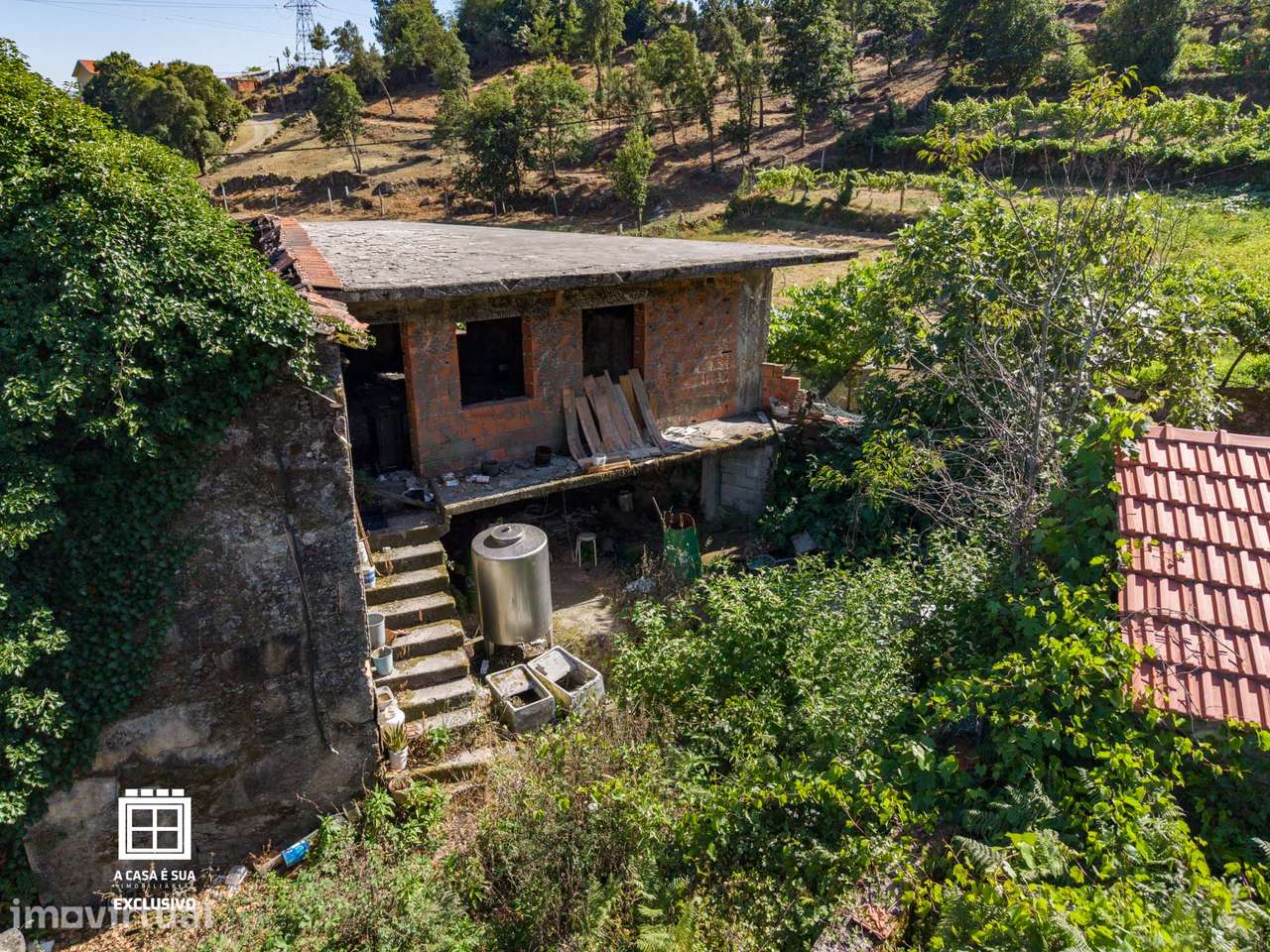 Quinta para restaurar em Macieira de Cambra - Exclusivo - Grande imagem: 4/20