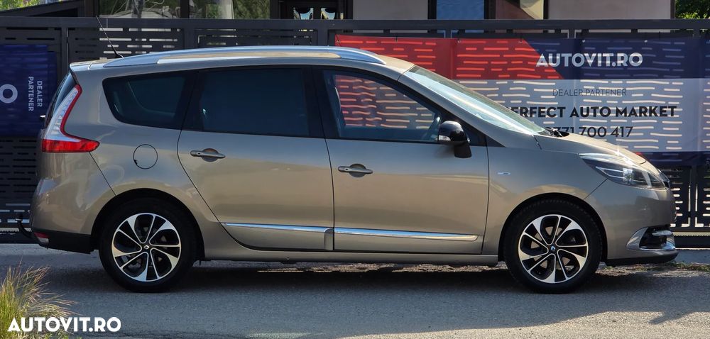 Renault Scenic ENERGY dCi 130 BOSE EDITION - 6