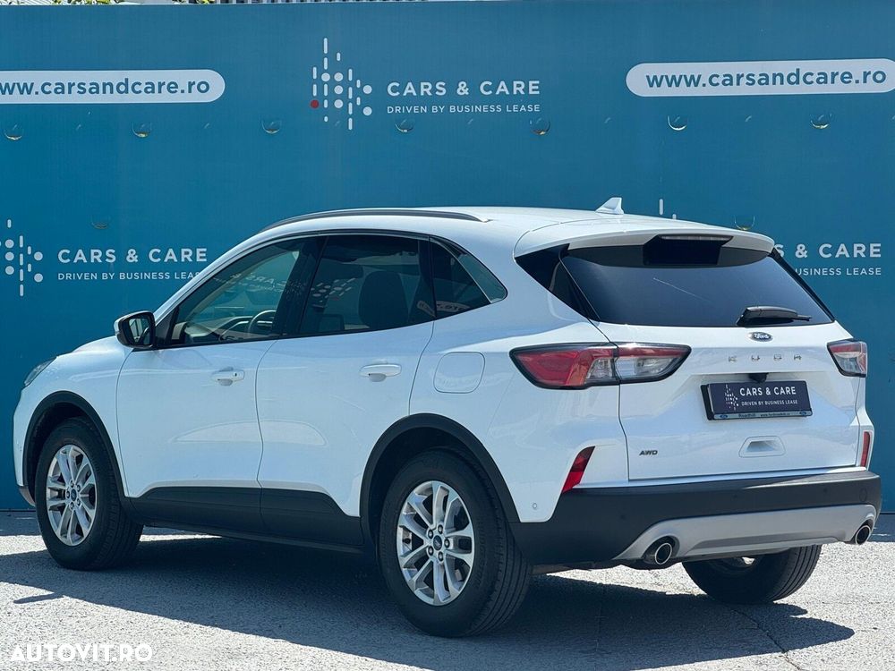 Ford Kuga - 4