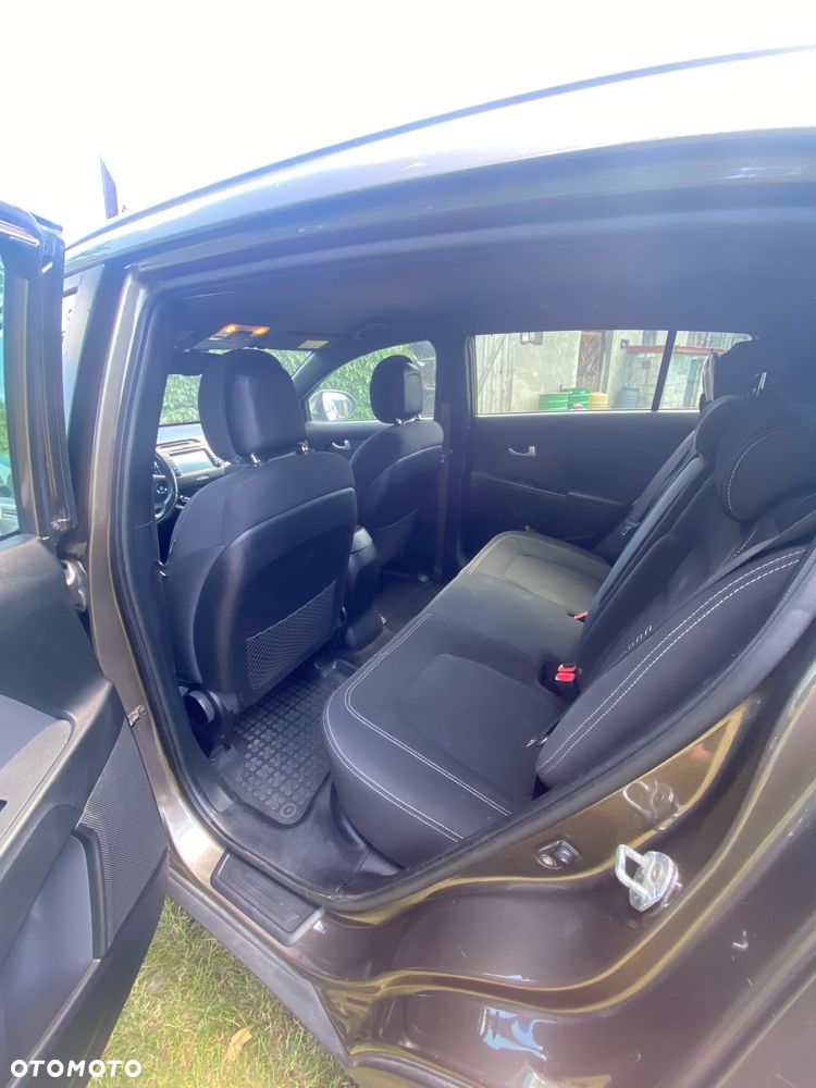 Kia Sportage 2,0 CRDI AWD Spirit - 12