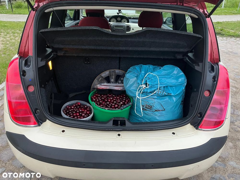 Lancia Ypsilon 1.4 16V Elegante Plus - 14