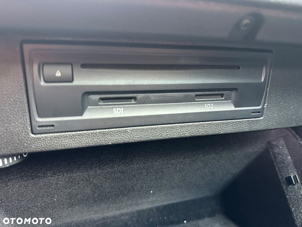 Volkswagen Passat 1.4 TSI ACT (BlueMotion Technology) Comfortline - 21