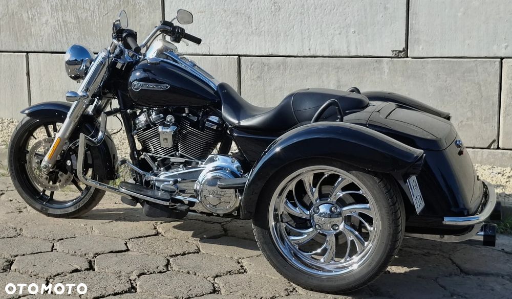 Harley-Davidson Trike Freewheeler - 14