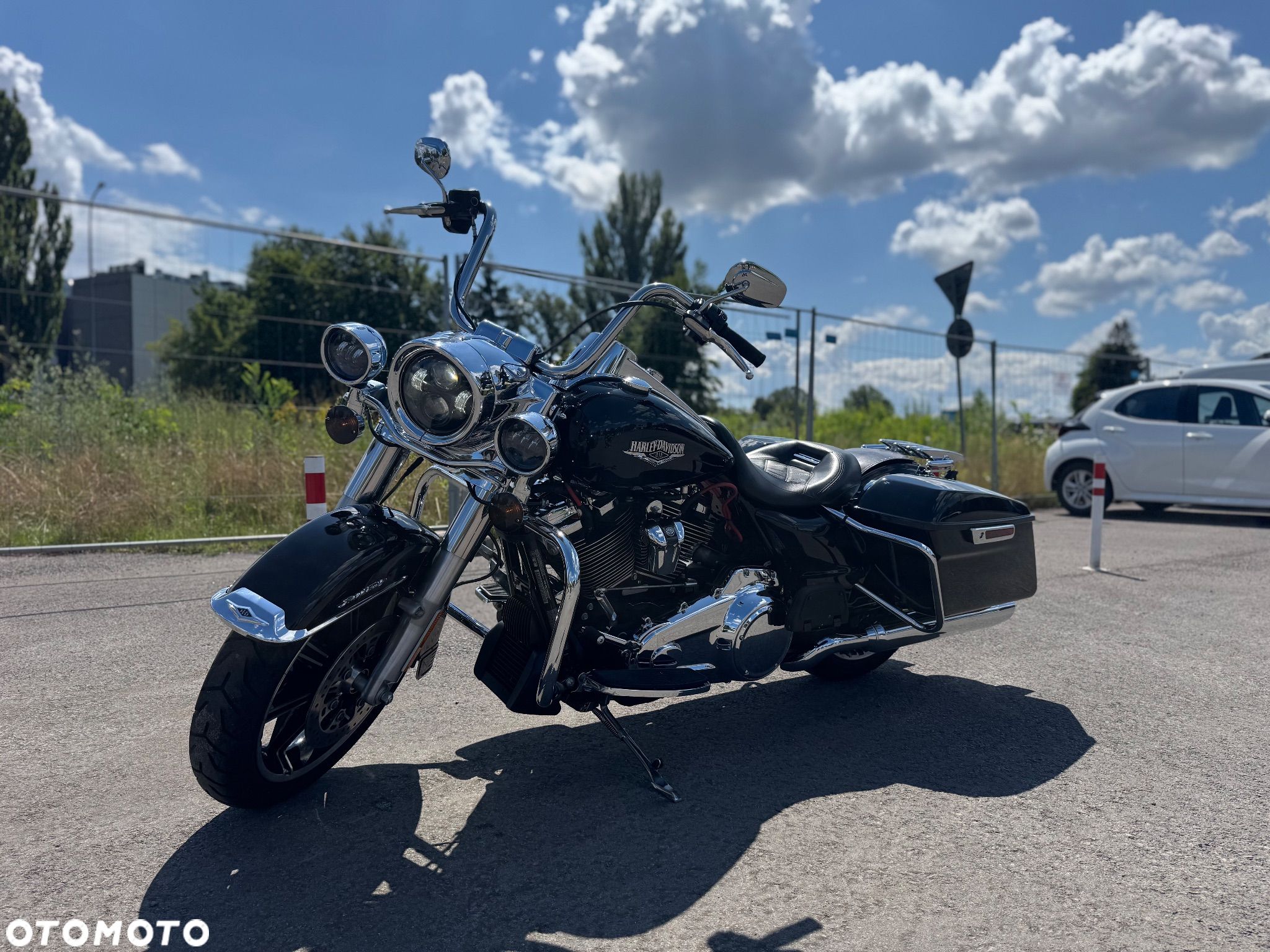 Harley-Davidson Touring Road King - 1