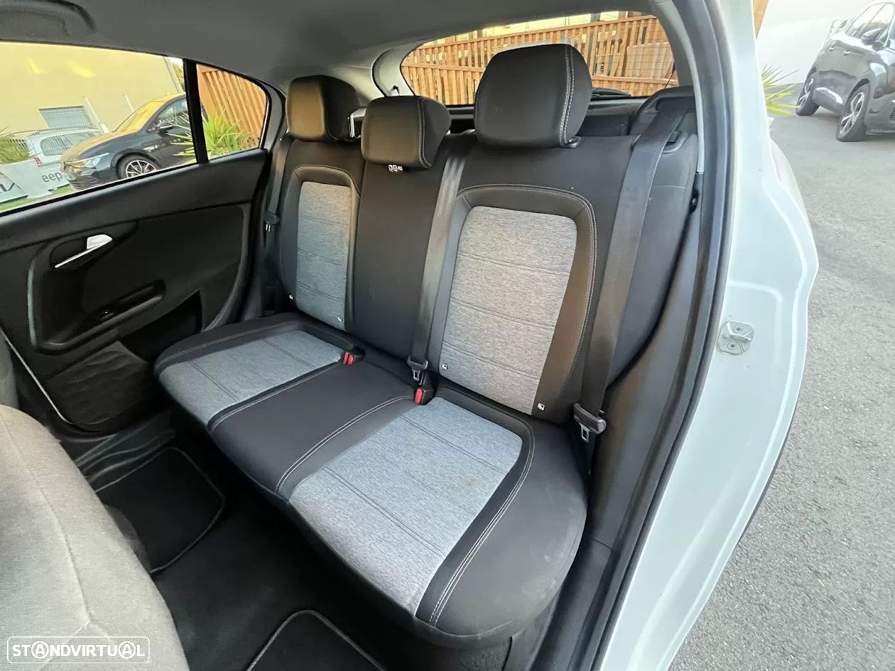 Fiat Tipo Cross 1.0 GSE T3 City - 40