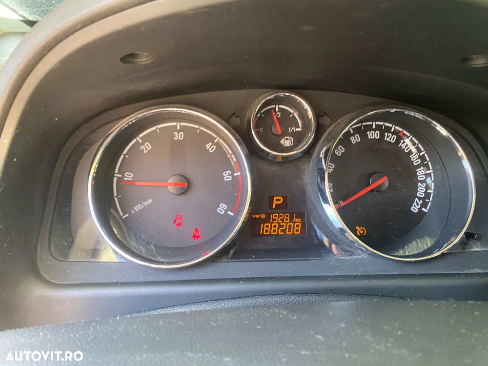 Opel Antara 2.2 ECOTEC AWD Cosmo Aut. - 6