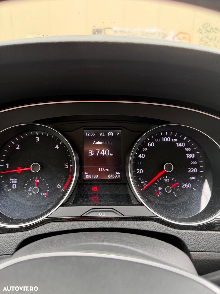 Volkswagen Passat 2.0 TDI (BlueMotion Technology) DSG Comfortline - 4