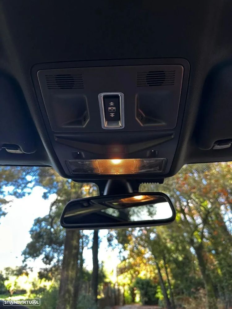 Land Rover Range Rover Evoque - 29