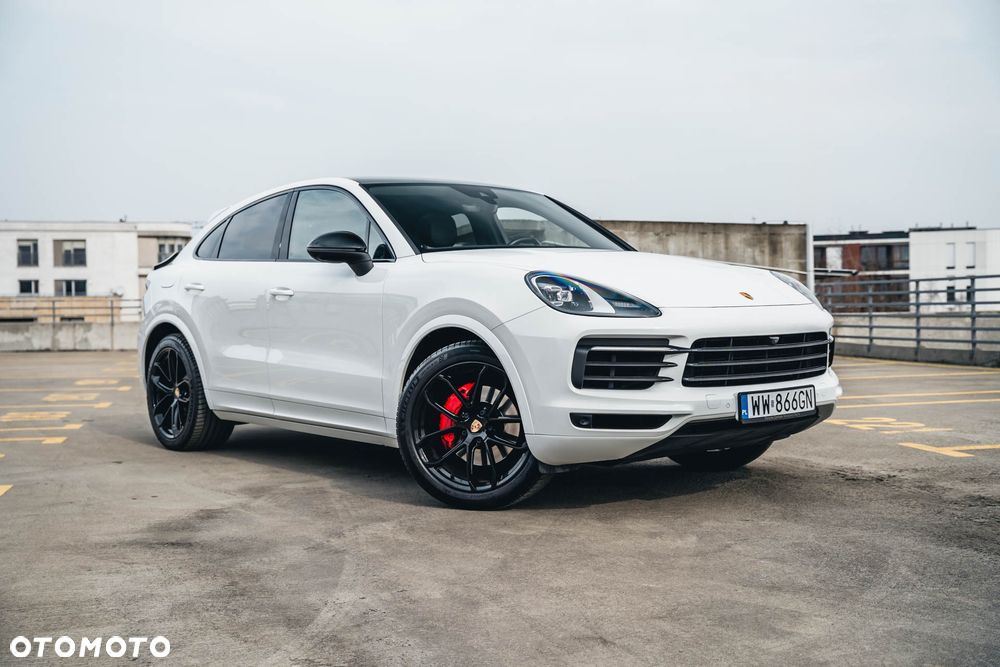 Porsche Cayenne Coupe E-Hybrid - 2
