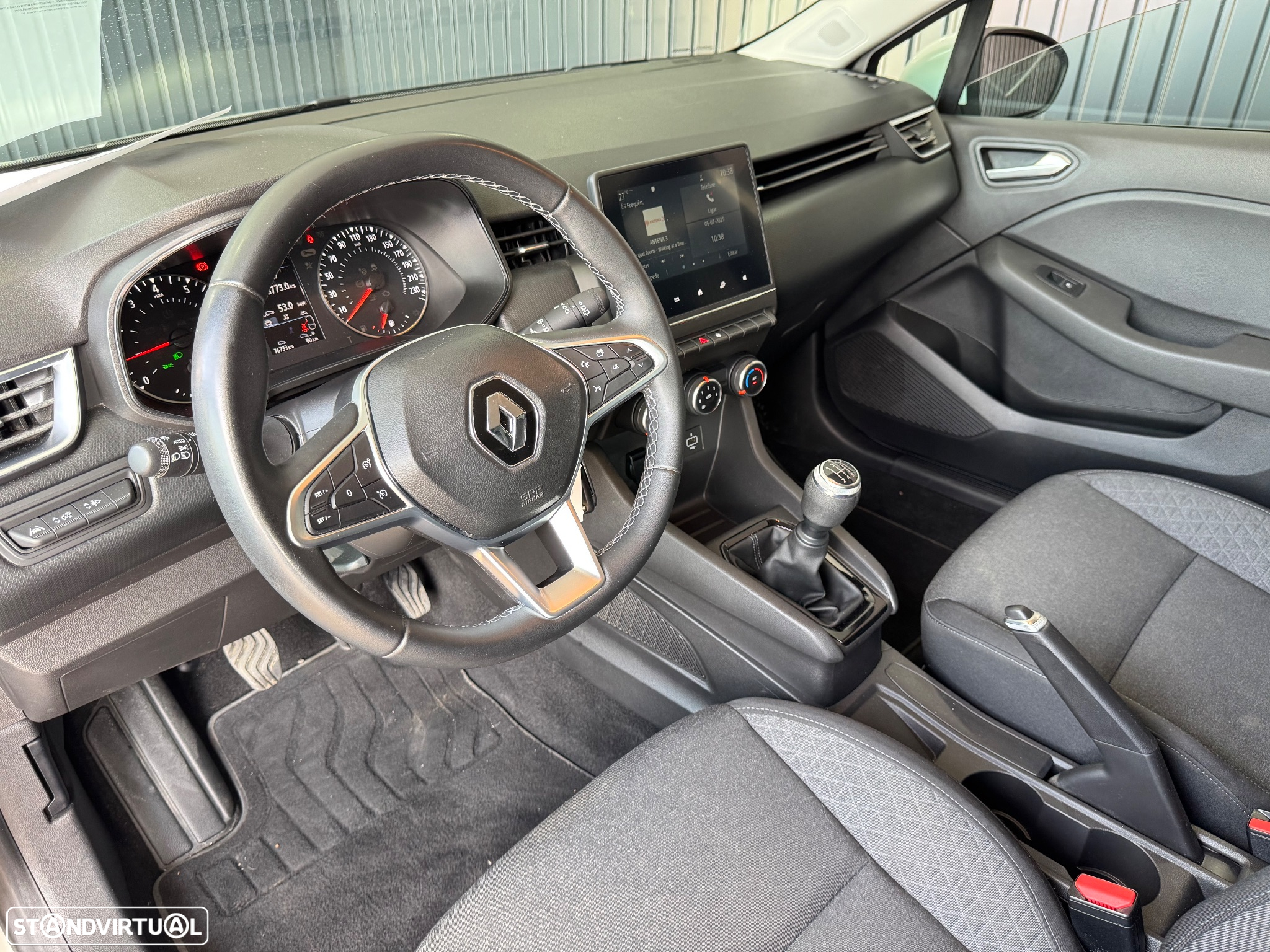 Renault Clio TCe 90 BUSINESS EDITION - 18