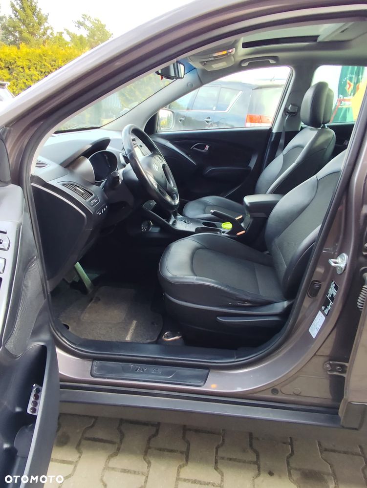 Hyundai ix35 2.0 CRDi 4WD Automatik Premium - 20